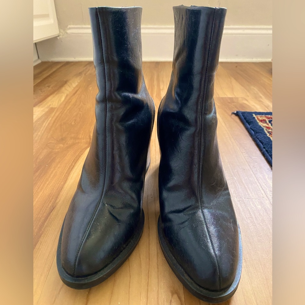ZARA PATENT LEATHER ANKLE BOOTS :D